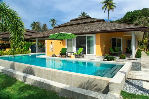 Villa in Ko Chang, Thailand 5 bedrooms № 148664 - photo 1