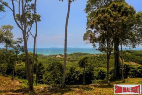 Terrain à Ko Lanta Yai, Thaïlande 19200 m2 № 192770