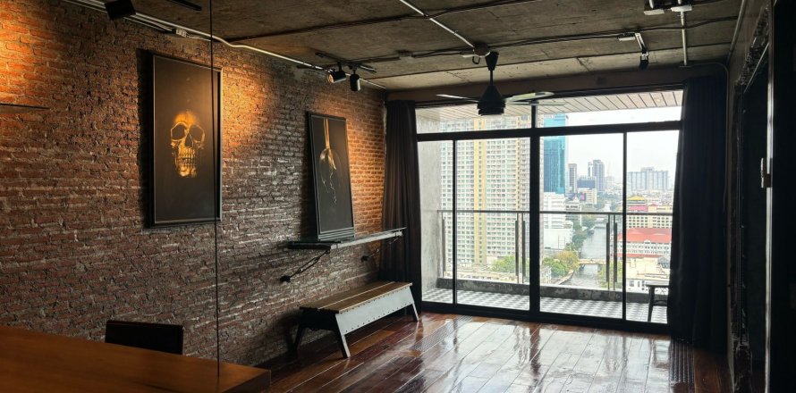 Студия в кондо в Ваттхане, Бангкок, Таиланд № 161261