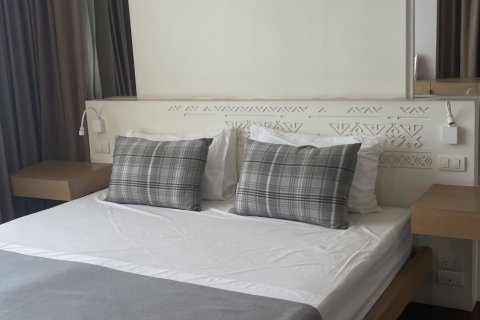 Condo in Chiang Mai, Thailand, 2 bedrooms  № 161264 - photo 8