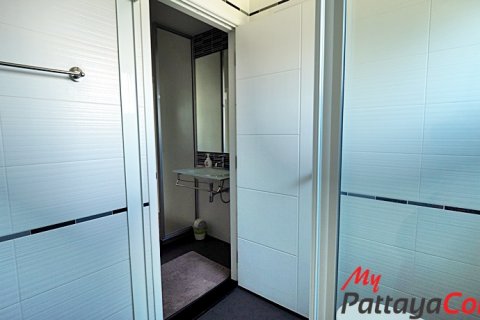 Condo in Pattaya, Thailand, 2 bedrooms  № 32718 - photo 8