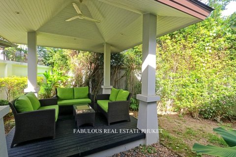 Villa in Bang Tao, Thailand 3 bedrooms № 179721 - photo 5