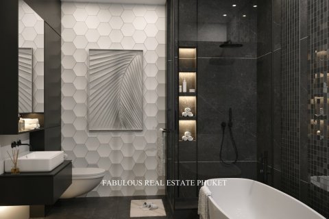 Villa in Rawai, Thailand 4 bedrooms № 179723 - photo 16