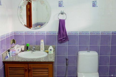 House in Chiang Mai, Thailand 4 bedrooms № 162476 - photo 8