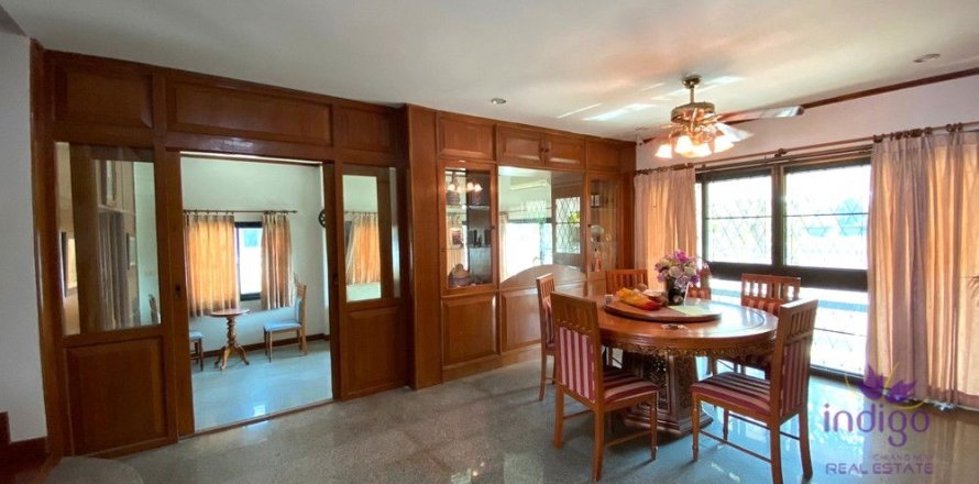 Maison à Chiang Mai, Thaïlande 4 chambres № 162479