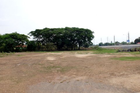 Земельный участок в Чиангмае, Таиланд  № 162480