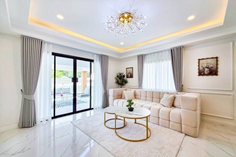 Вилла в Паттайе, Таиланд с 5 спальнями  № 173709 - фото 29