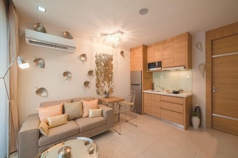 Condo in Pattaya, Thailand, 2 bedrooms  № 173712 - photo 1