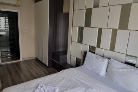 Studio in the Condo in Sathon, Bangkok, Thailand  № 173714 - photo 12