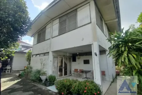 Maison à Watthana, Bangkok, Thaïlande 4 chambres № 214667