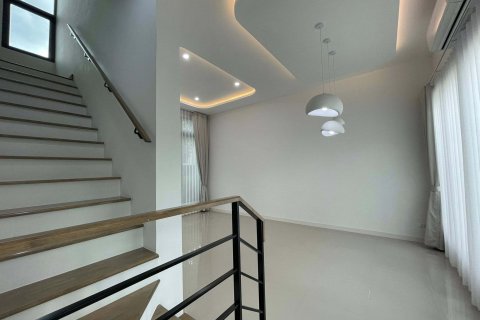 Таунхаус в Правете, Бангкок, Таиланд с 3 спальнями  № 158126 - фото 15