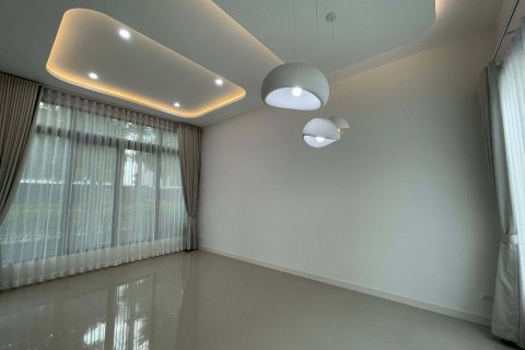 Таунхаус в Правете, Бангкок, Таиланд с 3 спальнями  № 158126 - фото 19