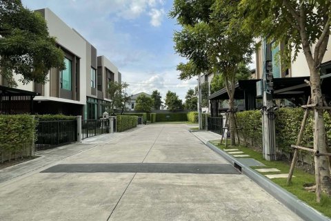 Таунхаус в Правете, Бангкок, Таиланд с 3 спальнями  № 158126 - фото 20