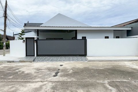 Дом в Пхукете, Таиланд с 3 спальнями  № 158125 - фото 2