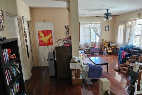 Дом в Рангсите, Таиланд с 3 спальнями  № 158124 - фото 16