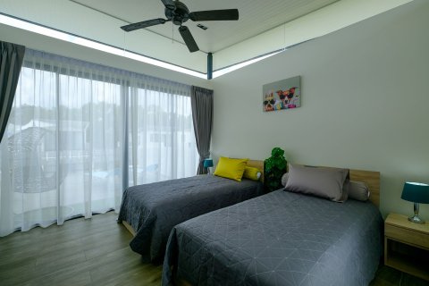 Townhouse in Phuket, Thailand 3 bedrooms № 170796 - photo 17