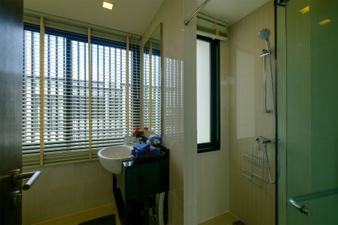 Townhouse in Phuket, Thailand 3 bedrooms № 170796 - photo 18