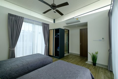 Townhouse in Phuket, Thailand 3 bedrooms № 170796 - photo 19