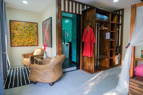 Villa à Sakon Nakhon, Thaïlande 6 chambres № 170800 - photo 5