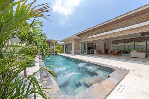 Villa in Ko Samui, Thailand 3 bedrooms № 170795 - photo 3