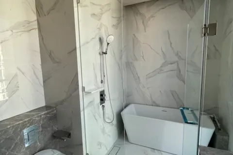 Dúplex de 2 dormitorios en Sathon, Bangkok, Tailandia № 214701 - foto 10