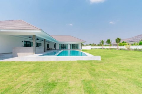 Вилла в Пран Бури, Таиланд с 5 спальнями  № 162733 - фото 2