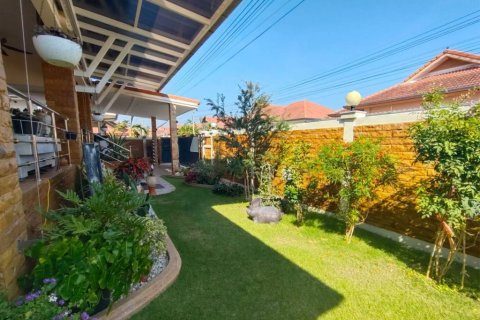 Вилла в Хуа Хине, Таиланд с 3 спальнями  № 162730 - фото 3