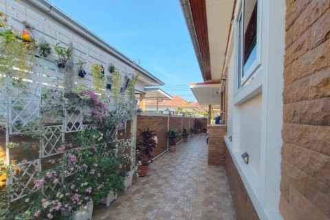 Вилла в Хуа Хине, Таиланд с 3 спальнями  № 162730 - фото 10