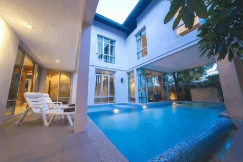 Villa sur Jomtien Beach, Pattaya, Thaïlande 5 chambres № 202931