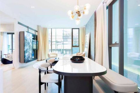 Condo à Bangkok, Thaïlande, 2 chambres  № 172873