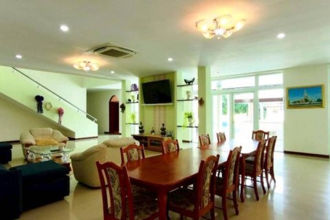 Villa à Pattaya, Thaïlande 7 chambres № 172874 - photo 9