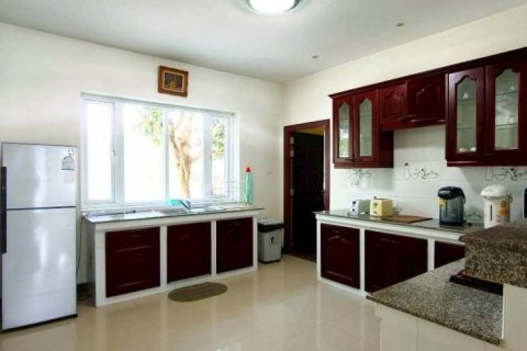 Villa à Pattaya, Thaïlande 7 chambres № 172874 - photo 10