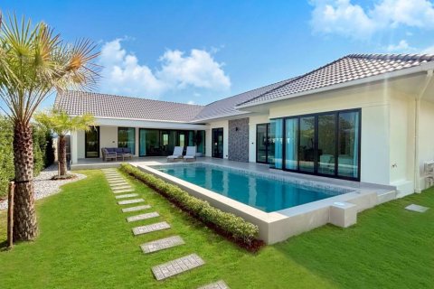 Вилла в Хуа Хине, Таиланд с 3 спальнями  № 152598