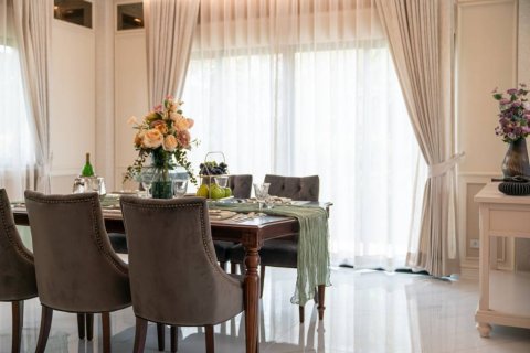Villa in Hua Hin, Thailand 4 bedrooms № 176839 - photo 8