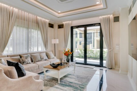 Villa in Hua Hin, Thailand 4 bedrooms № 176839 - photo 4