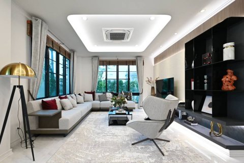 Villa in Hua Hin, Thailand 4 bedrooms № 176840 - photo 8