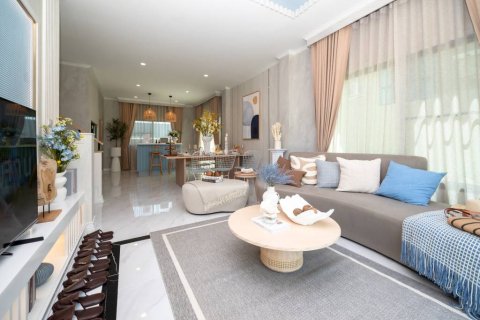 Villa in Hua Hin, Thailand 4 bedrooms № 176837 - photo 4