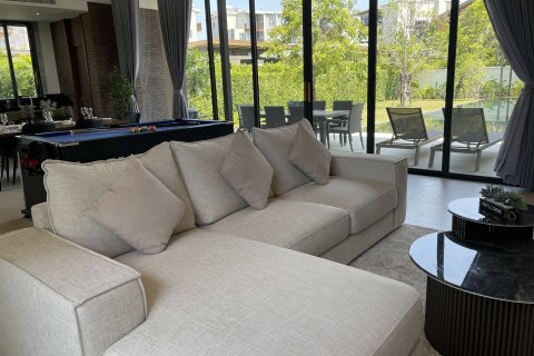 Villa in Phuket, Thailand 4 bedrooms № 173126 - photo 10