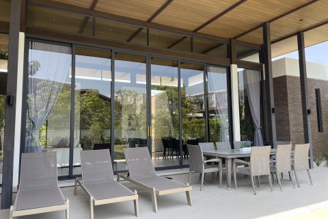 Villa in Phuket, Thailand 4 bedrooms № 173126 - photo 23