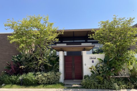 Villa in Phuket, Thailand 4 bedrooms № 173126 - photo 4