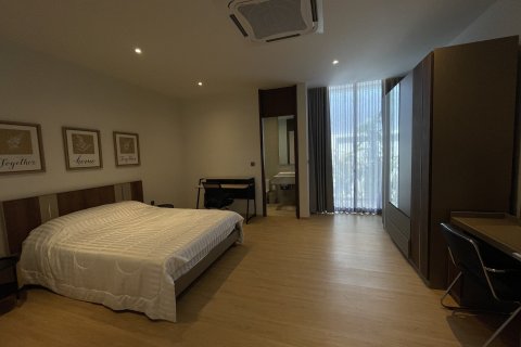 Villa in Phuket, Thailand 4 bedrooms № 173126 - photo 16