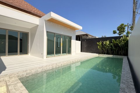 Villa in Phuket, Thailand 3 bedrooms № 173125 - photo 5