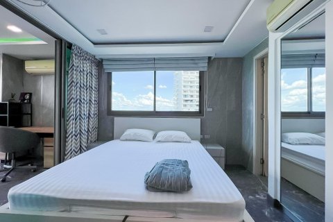 Studio dans le Condo à Pattaya, Thaïlande  № 173130 - photo 6