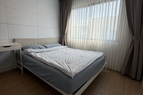 Studio dans le Condo à Khlong Toei, Bangkok, Thaïlande  № 173127 - photo 3