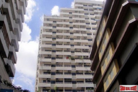 Дом в Бангкоке, Таиланд с 2 спальнями  № 118840 - фото 2