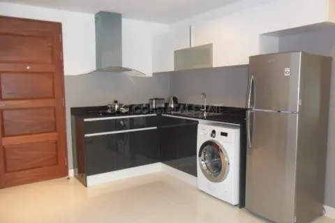 Condominio de 2 dormitorios en Pattaya, Tailandia № 212786 - foto 2