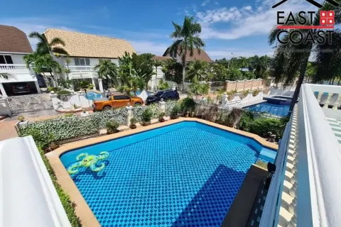 Casa de 3 dormitorios en Pattaya, Tailandia № 212782 - foto 19