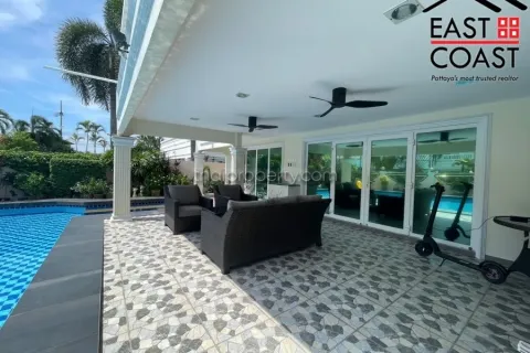 Casa de 3 dormitorios en Pattaya, Tailandia № 212782 - foto 5
