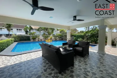 Casa de 3 dormitorios en Pattaya, Tailandia № 212782 - foto 7