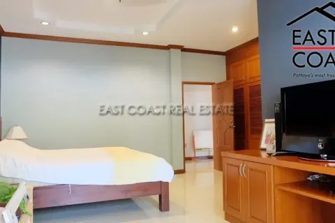 Casa de 3 dormitorios en Pattaya, Tailandia № 212783 - foto 19